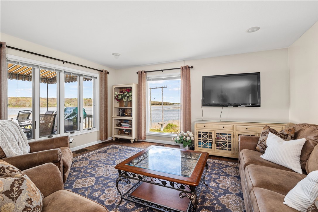 64 Starr Drive