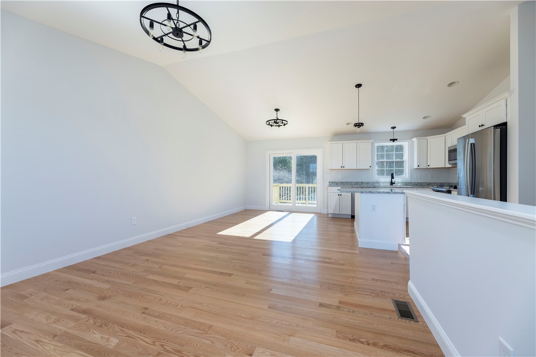 22 Sterling Ridge Lane