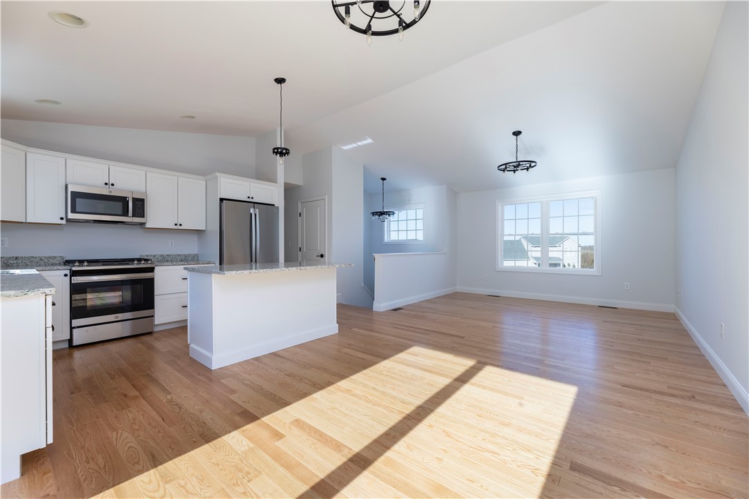 22 Sterling Ridge Lane