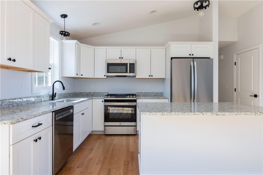 22 Sterling Ridge Lane