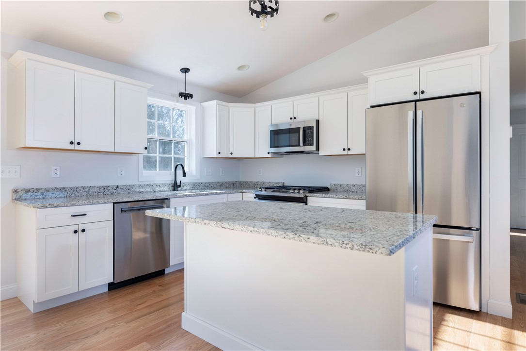 22 Sterling Ridge Lane