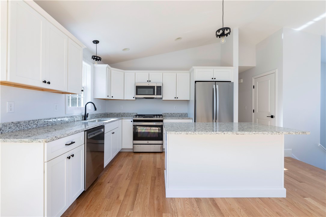 22 Sterling Ridge Lane