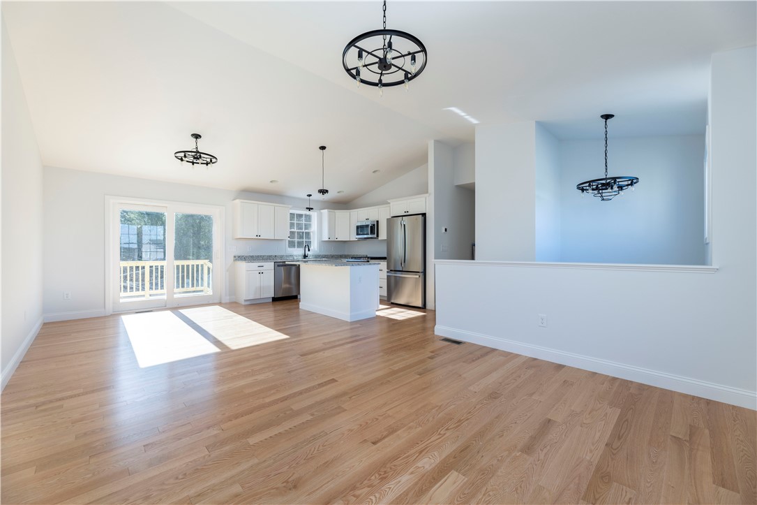 22 Sterling Ridge Lane