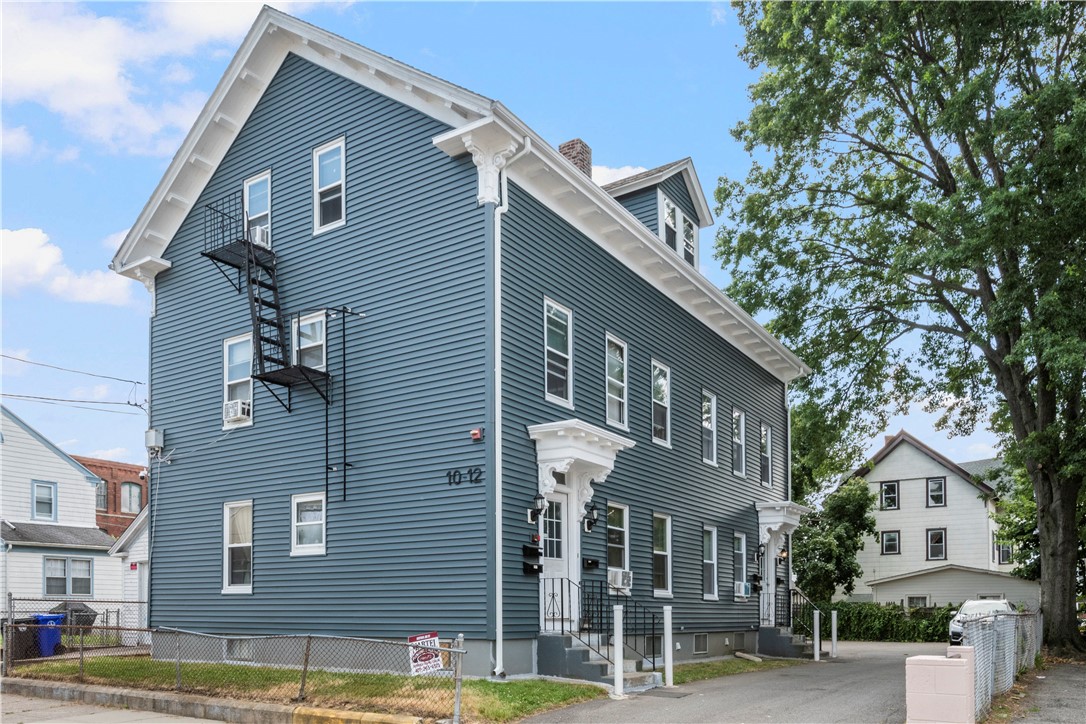 10 Evaleen Street