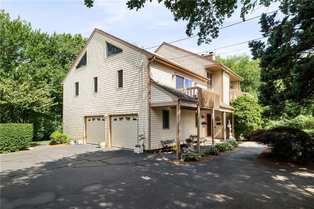 264 Boston Neck Road
