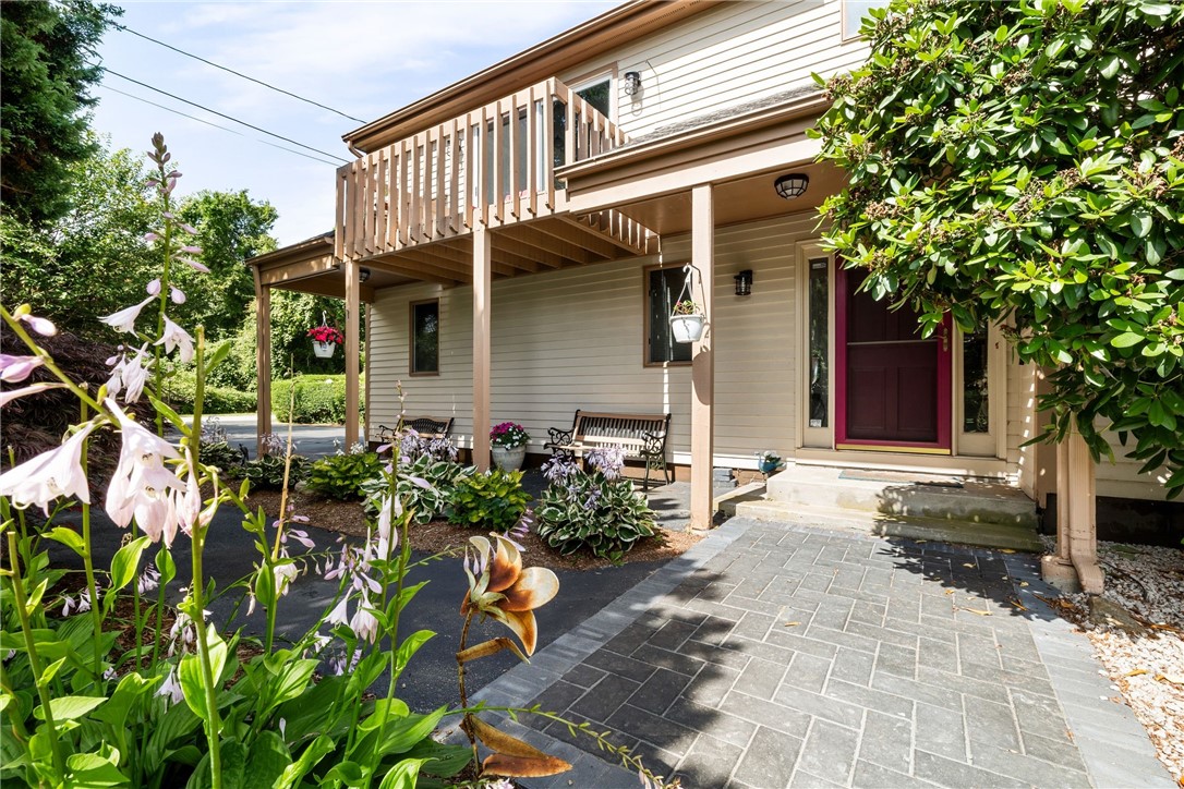 264 Boston Neck Road