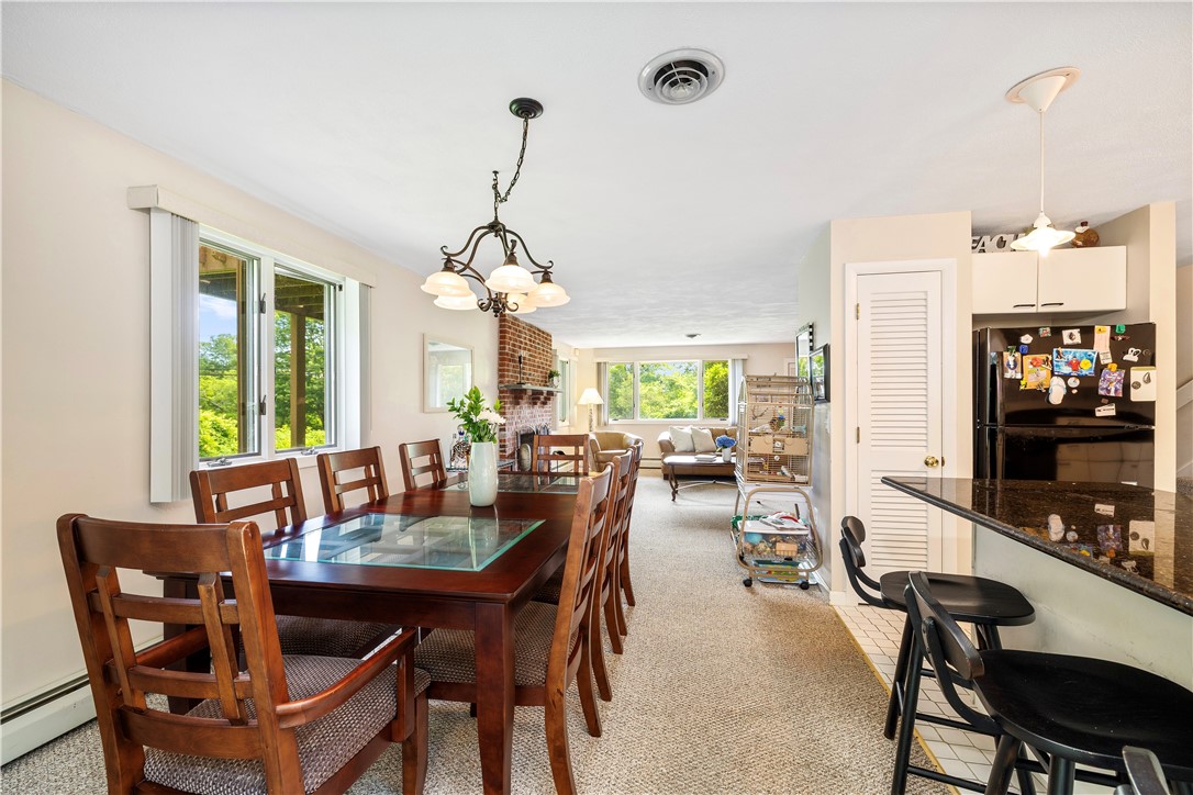 264 Boston Neck Road