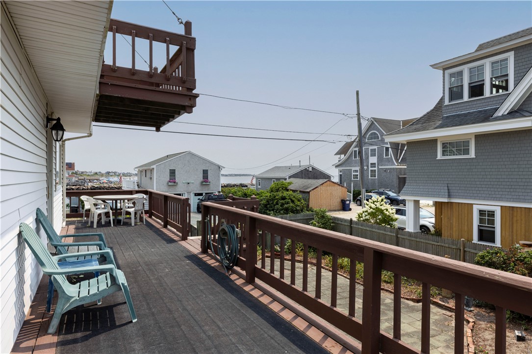 18 Beach Row