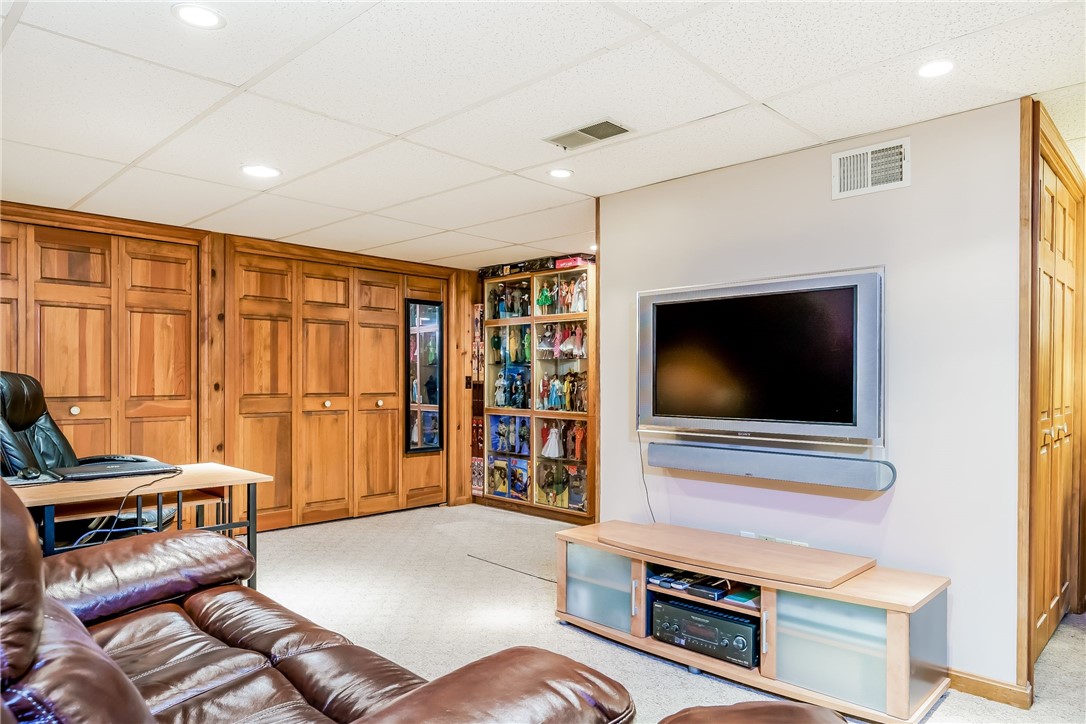 125 Smith Avenue 4C