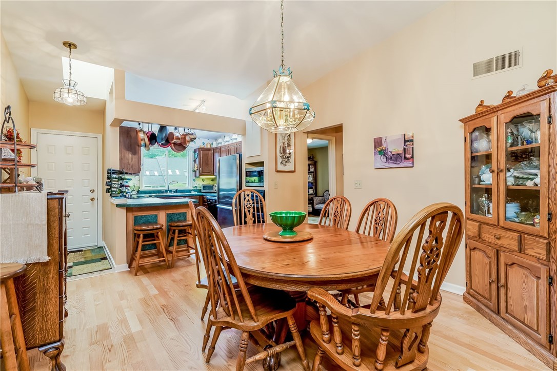 125 Smith Avenue 4C