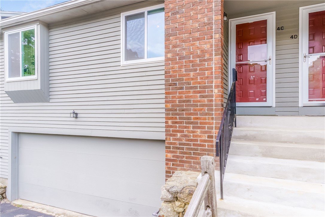 125 Smith Avenue 4C
