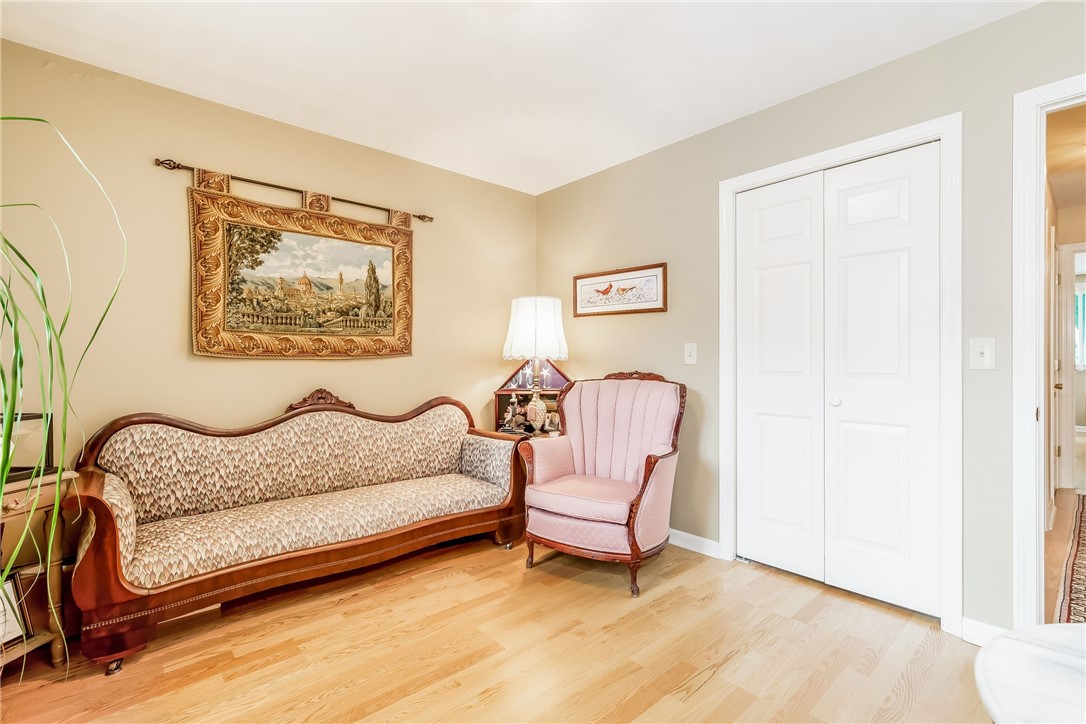 125 Smith Avenue 4C