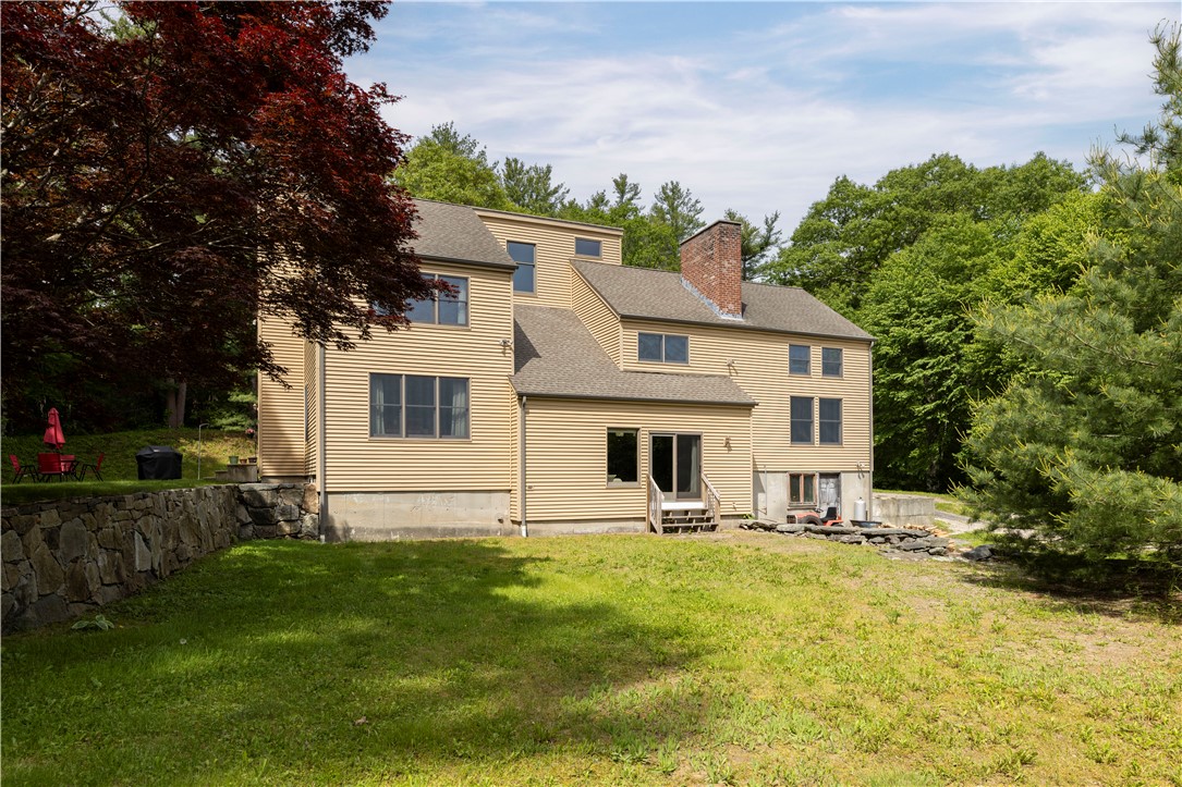 71 Phillips Lane