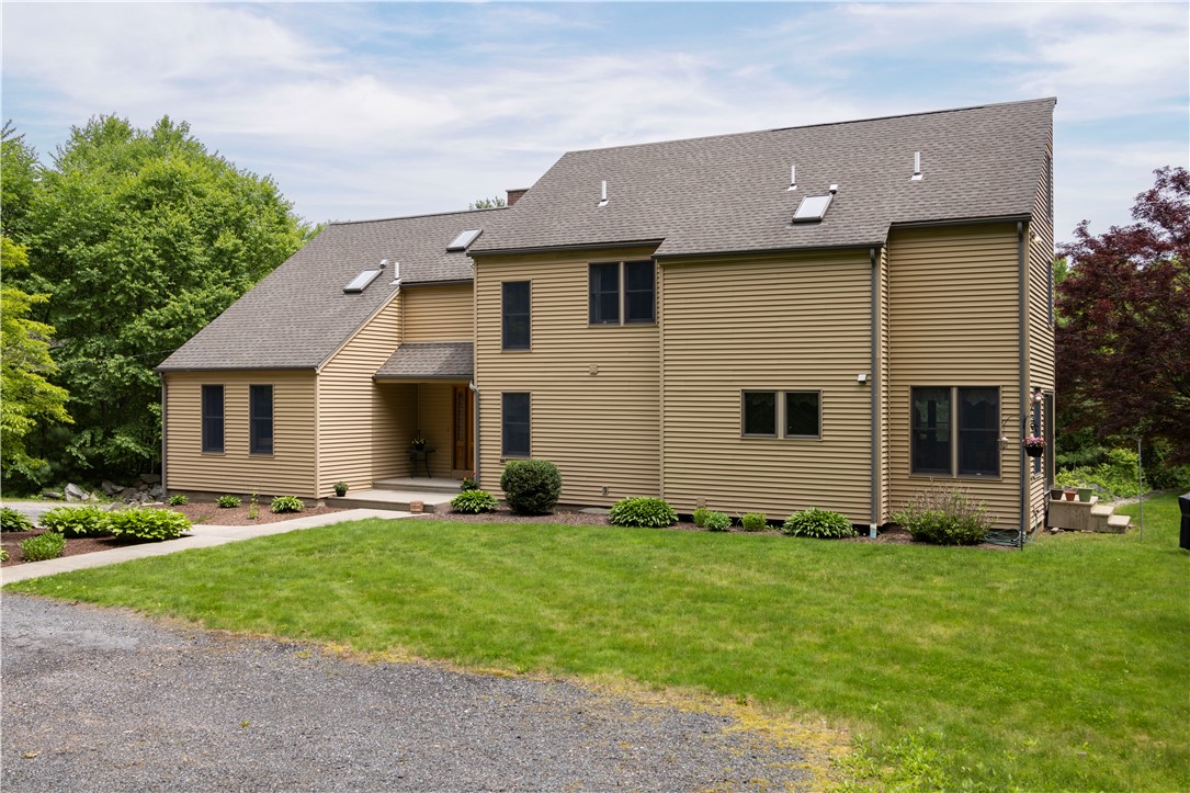 71 Phillips Lane