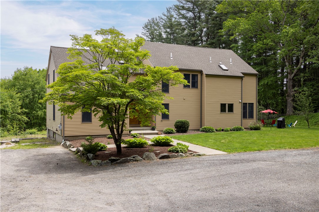 71 Phillips Lane
