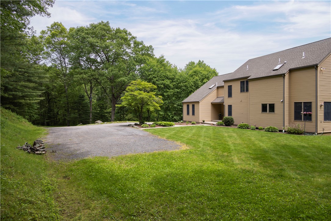 71 Phillips Lane