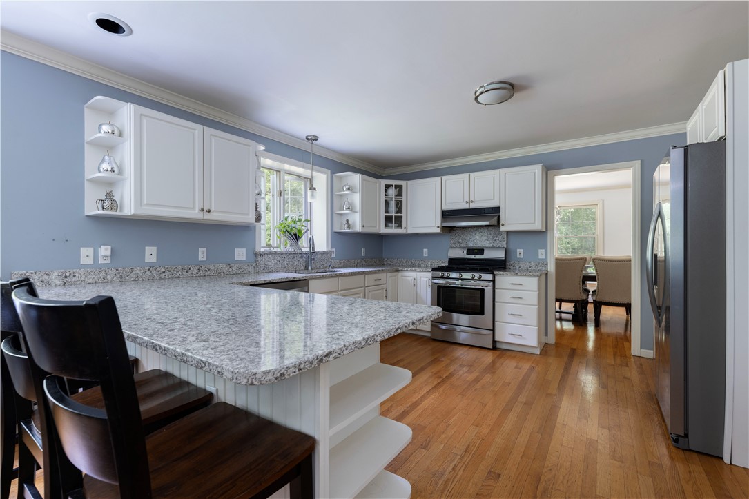 1081 Mooresfield Road