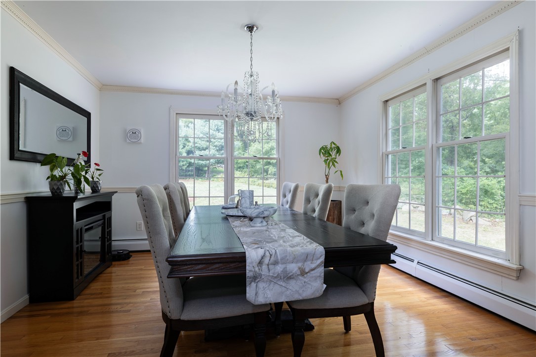 1081 Mooresfield Road