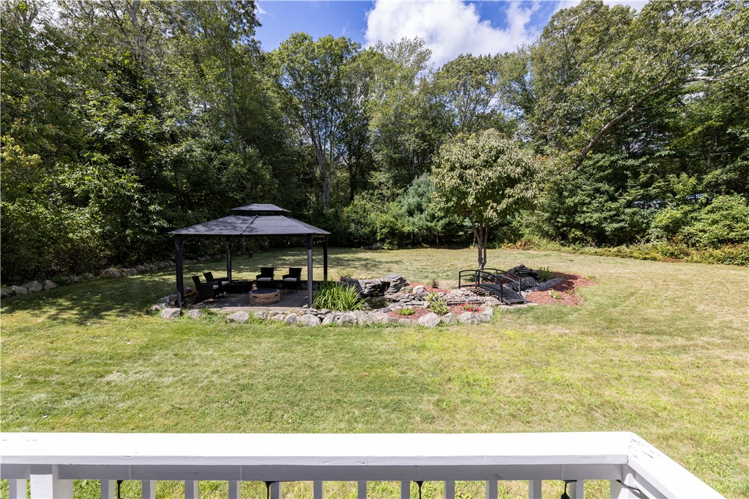 1081 Mooresfield Road