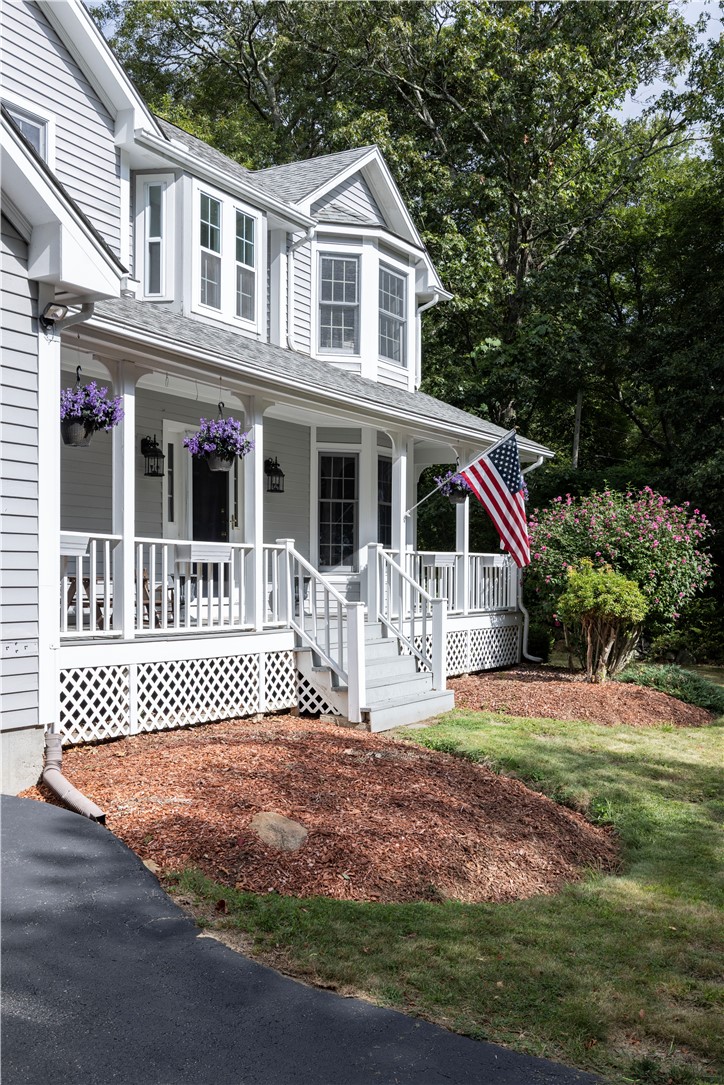 1081 Mooresfield Road