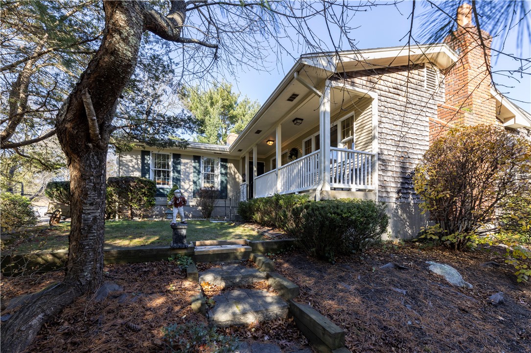 1037 Great Road