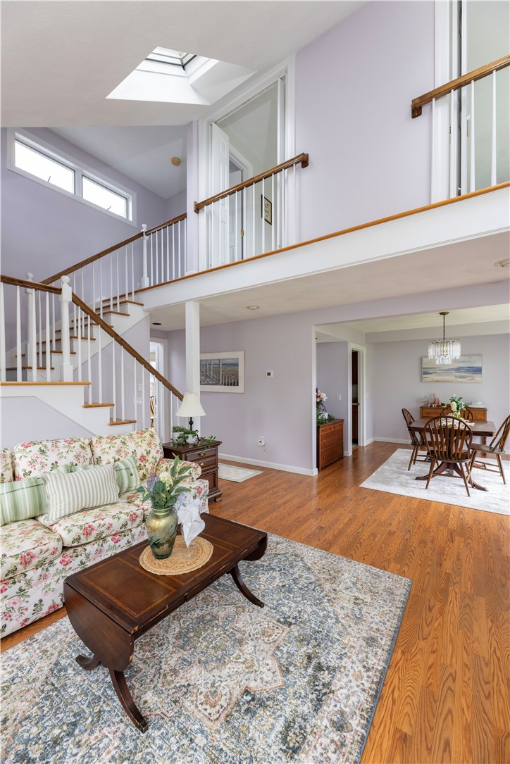 3 Fox Drive