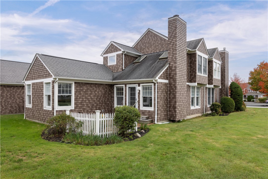 3 Fox Drive