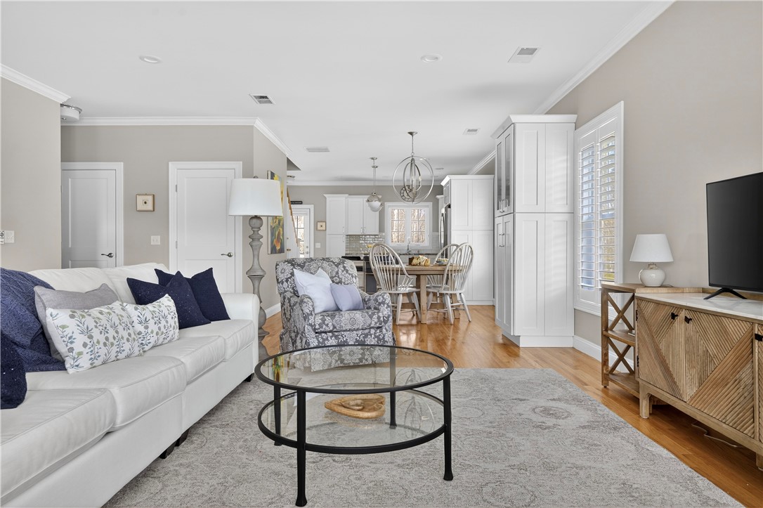 265 Wickford Court