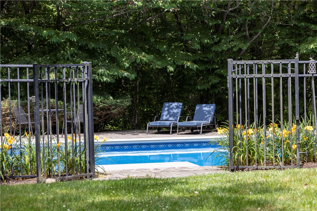 258 Woodridge Drive