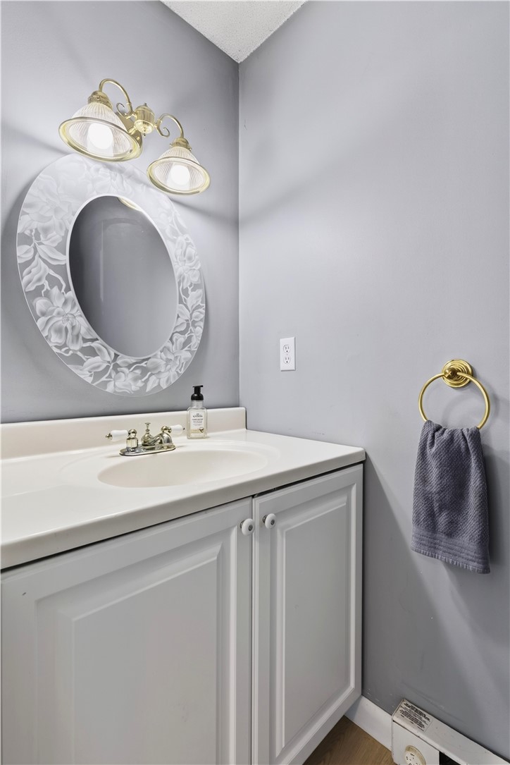 22 Apache condos Drive B