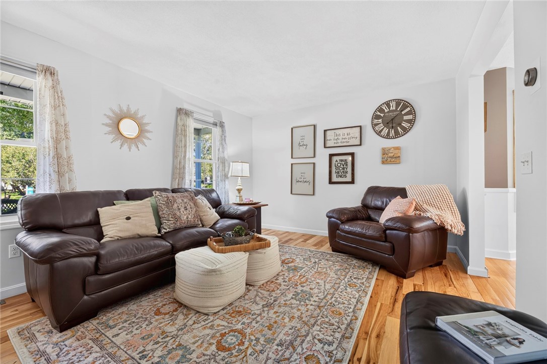 17 Watch Hill Way