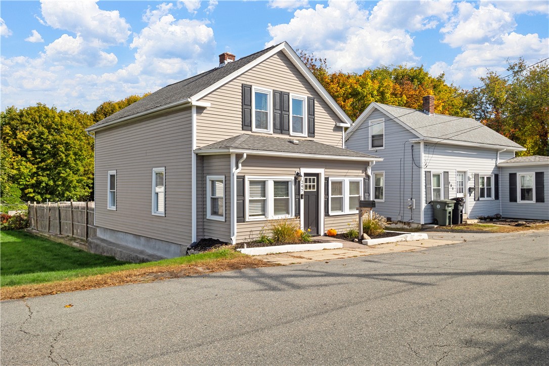 297 Pulaski Street