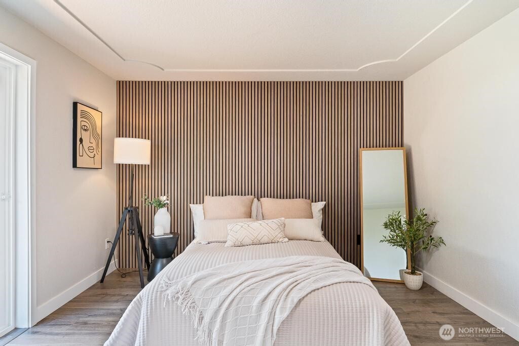 3744 Golden Eagle SE