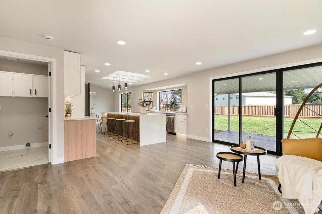 3744 Golden Eagle SE