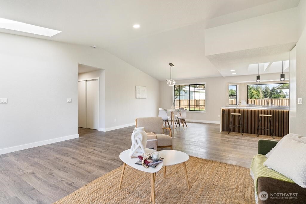 3744 Golden Eagle SE