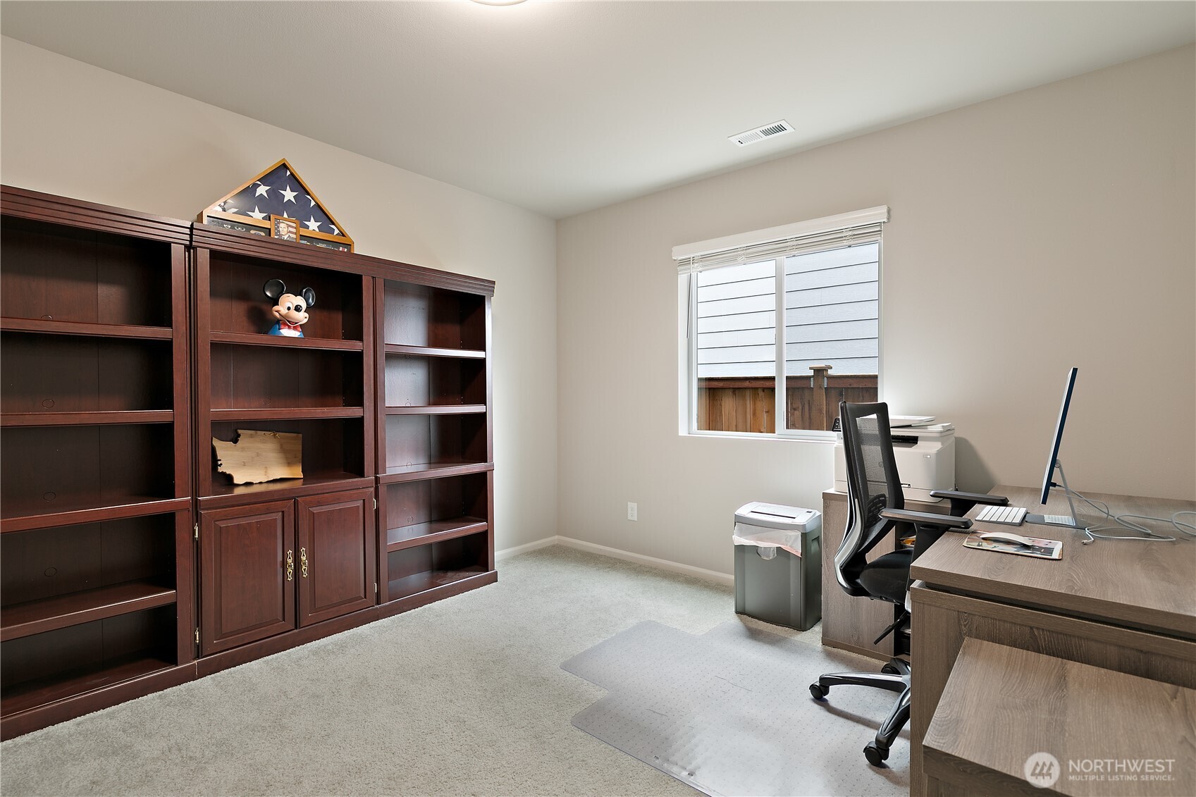 9213 Verbena Street SE