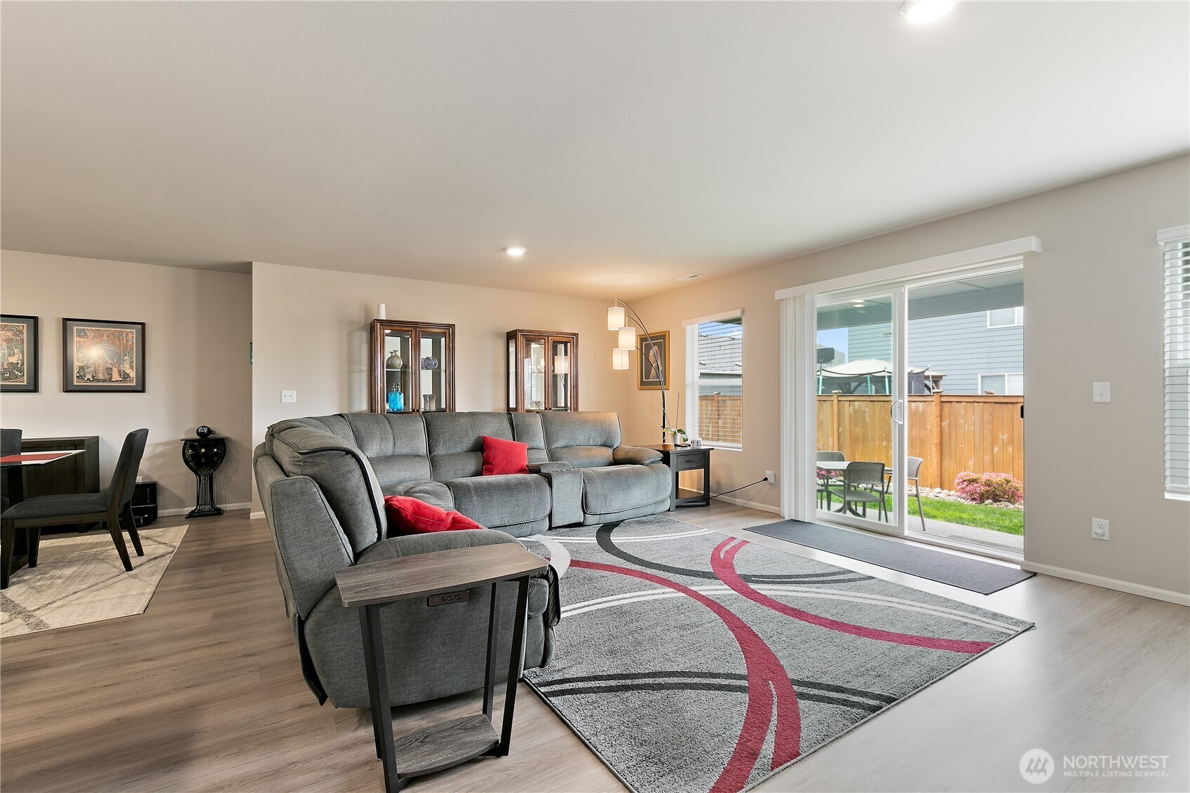 9213 Verbena Street SE