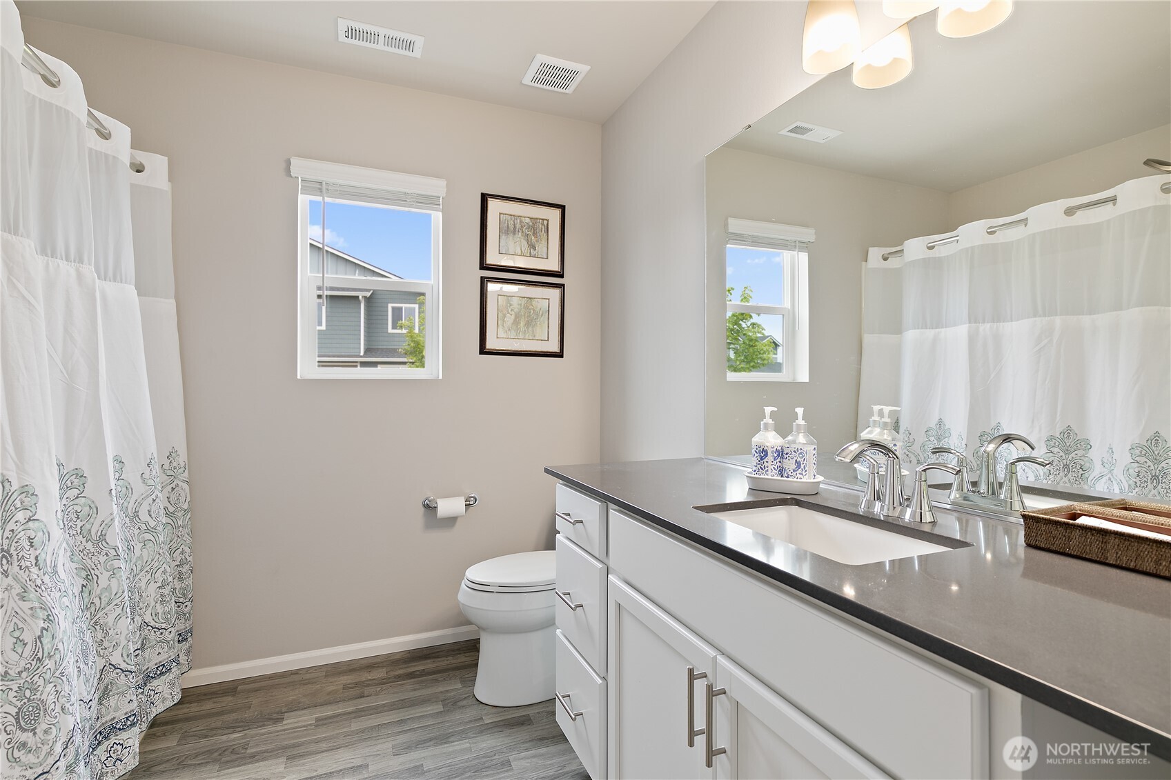 9213 Verbena Street SE