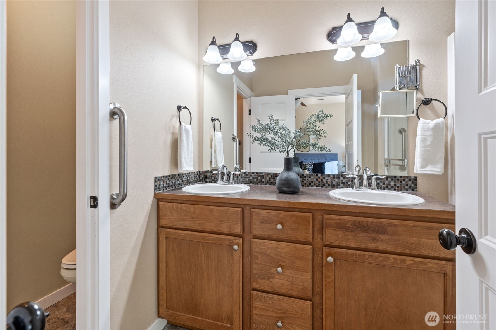 7119 Country Village Drive SW