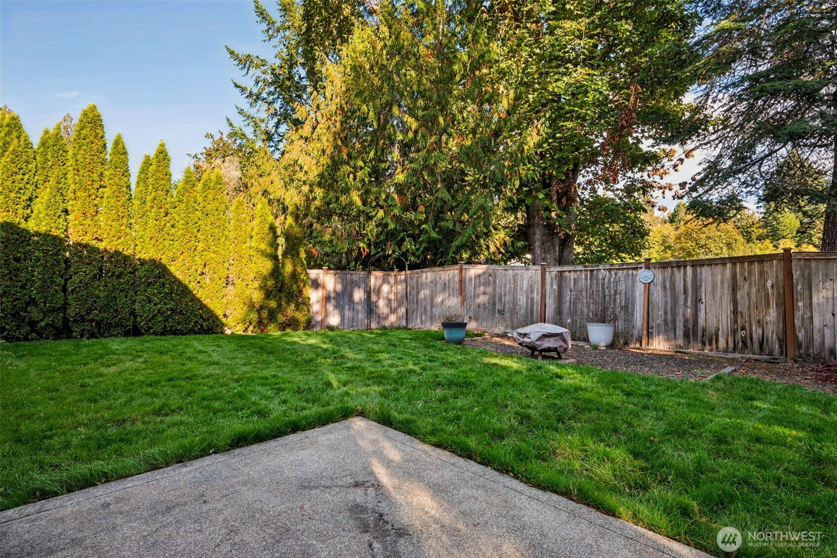9828 Channel Drive NW