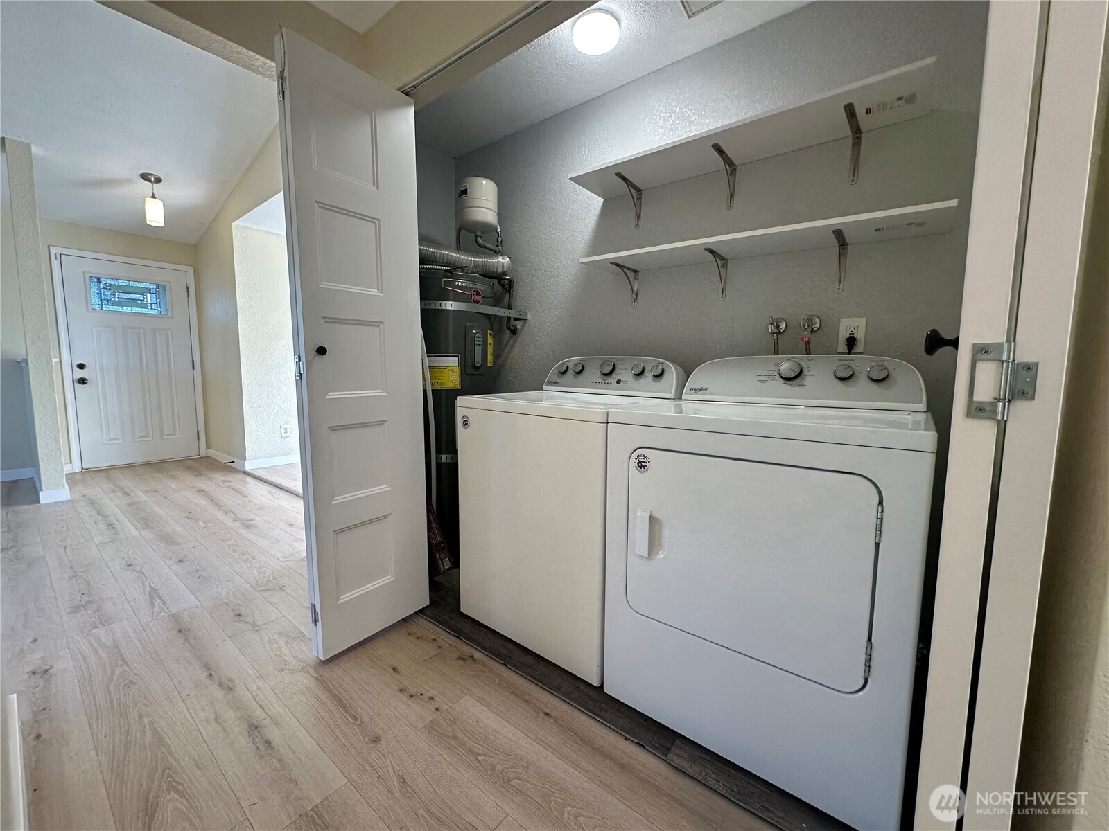 638 Bavarian Lane SE