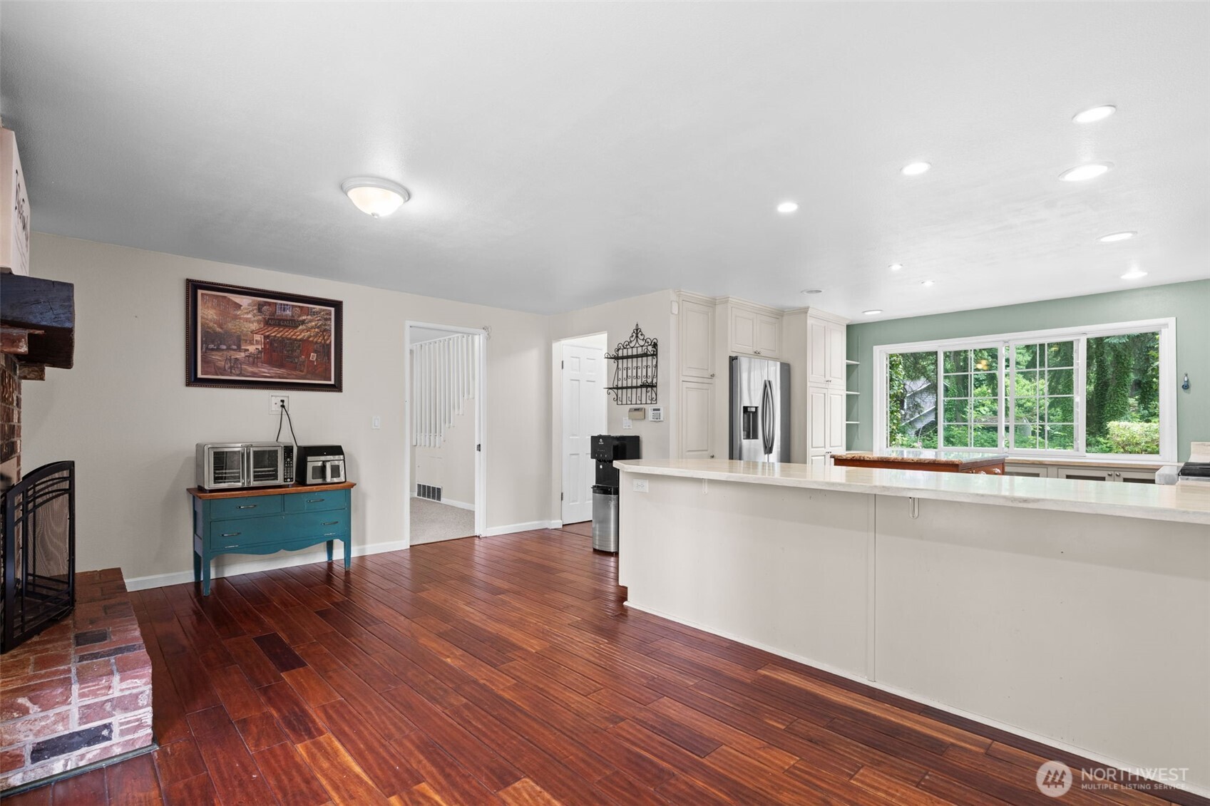 10910 149th Street E