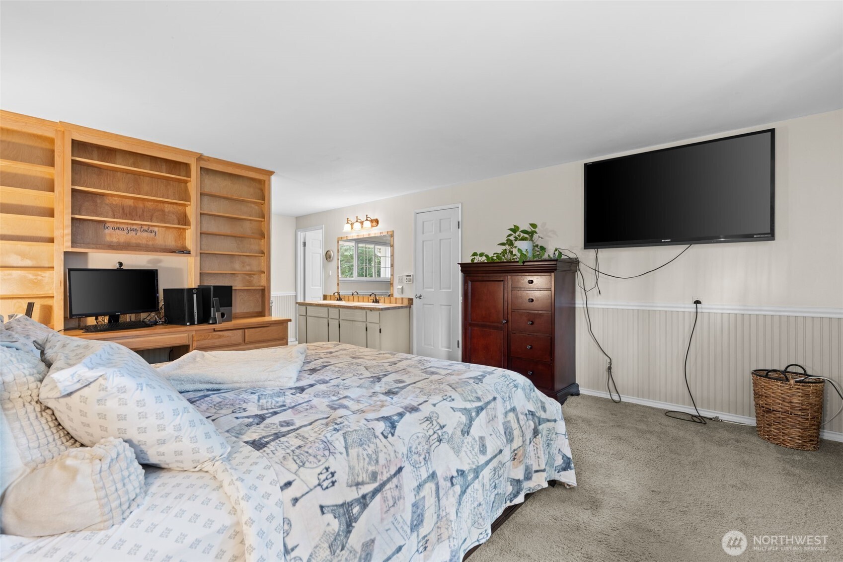 10910 149th Street E