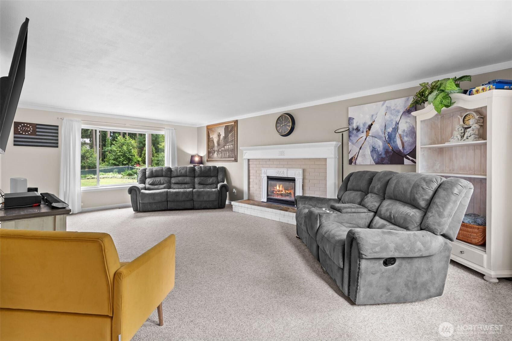 10910 149th Street E