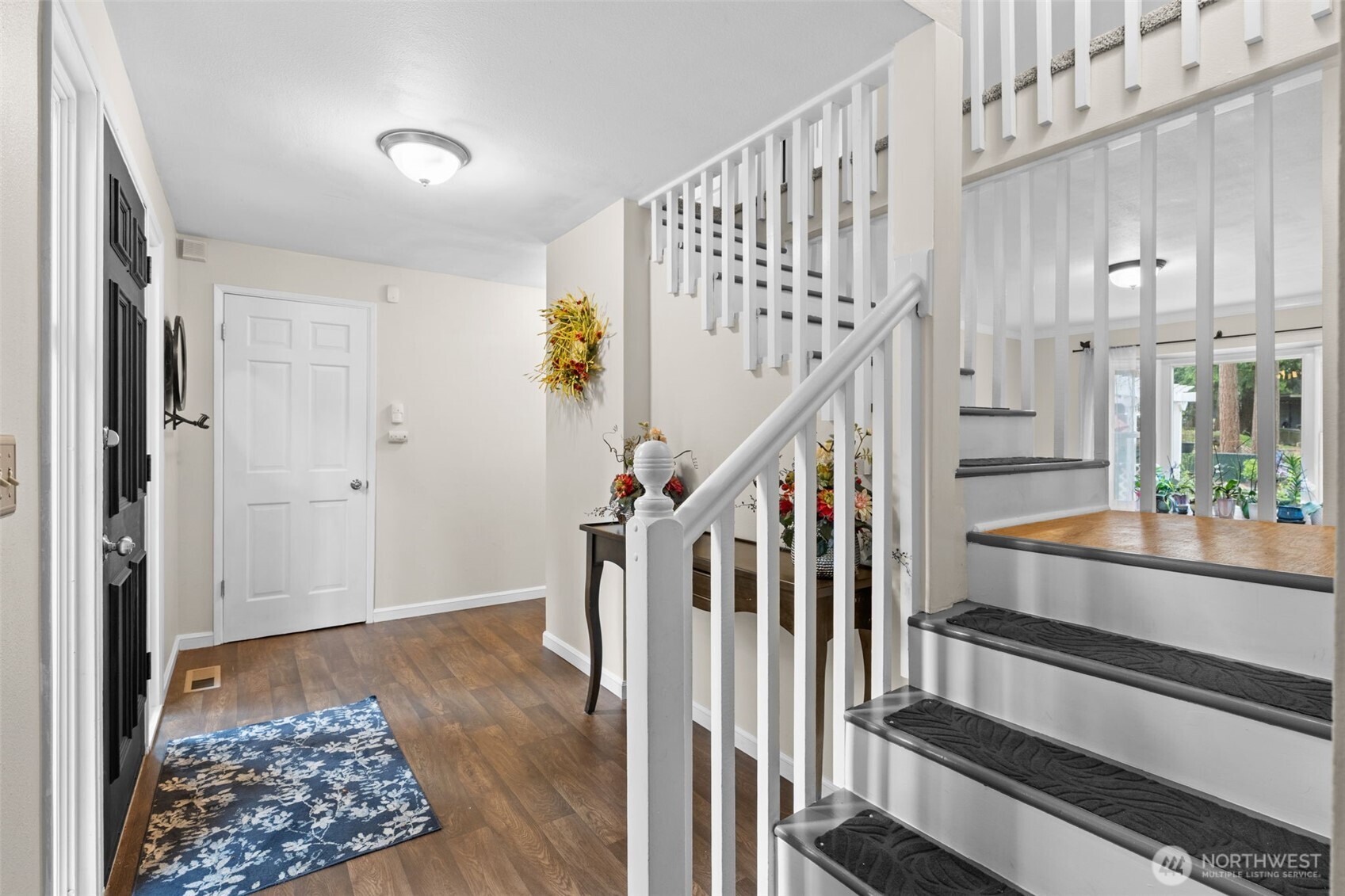 10910 149th Street E