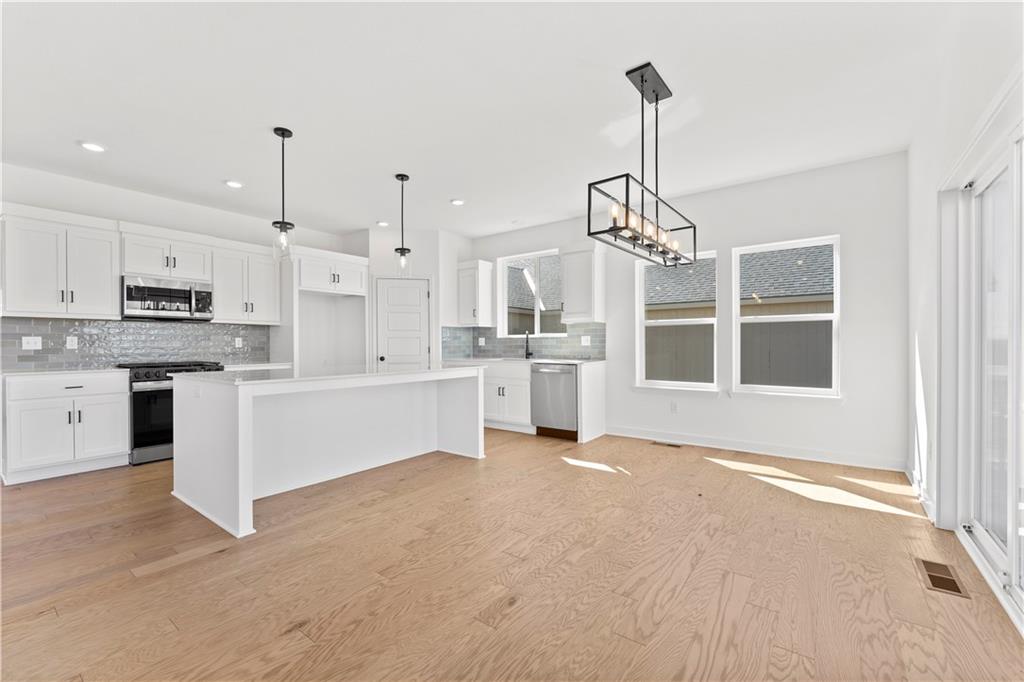 336 Meadowlark Drive