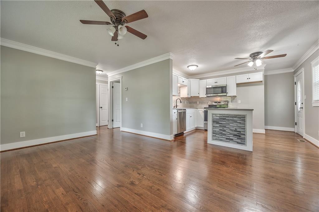 512 fairlane Road