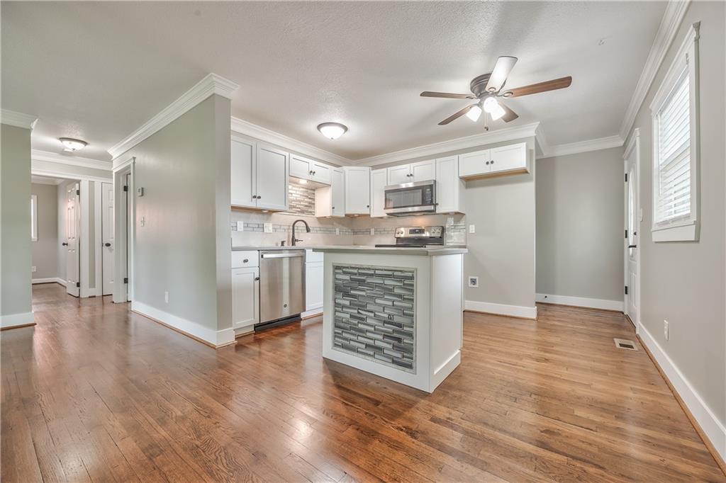 512 fairlane Road