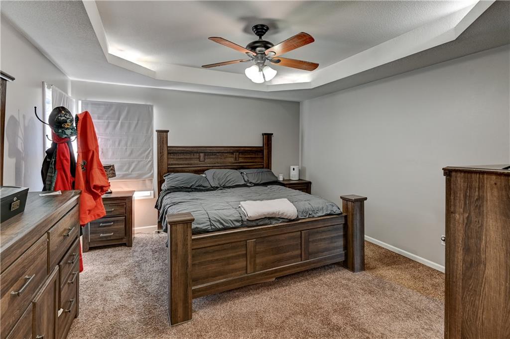 1005 NE Scenic Court