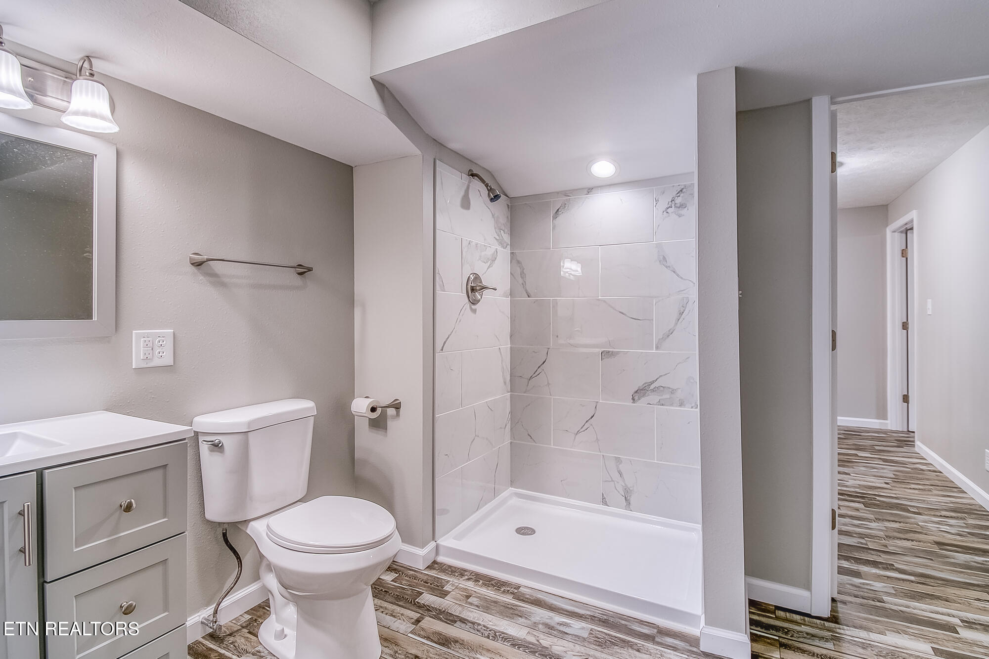 3114 Burning Log Lane